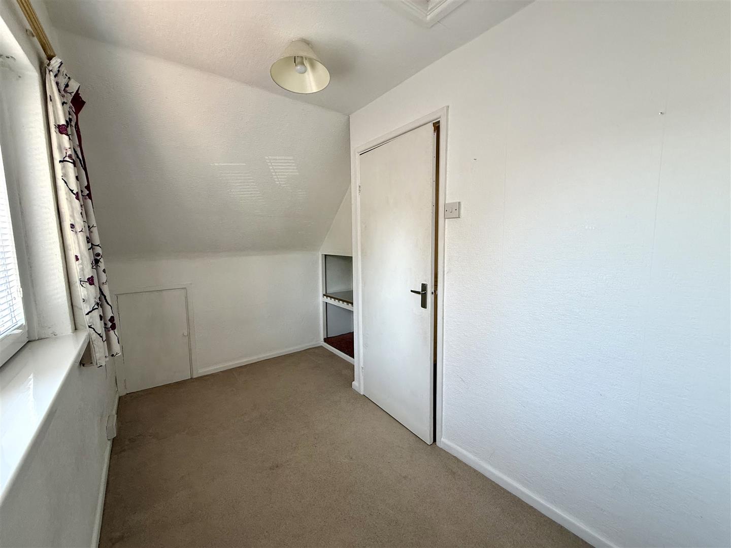 Venables Close, Fforestfach, Swansea, SA5 5BY